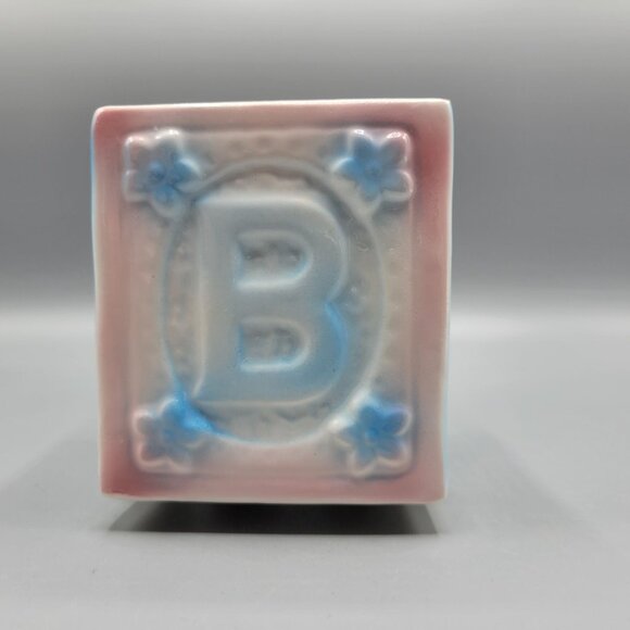 Vintage Ceramic Lamb Nursery Planter Figurine Anthropomorphic Pastel Colors - Picture 7 of 12